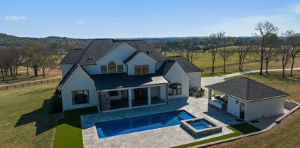 1838 Les Robinson Rd, Columbia