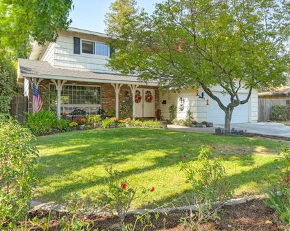 6437 Meadowcreek Way, Citrus Heights