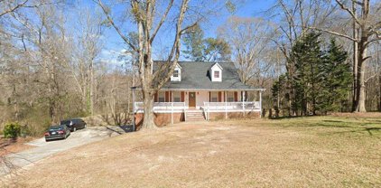104 Mckinley Court, Powder Springs