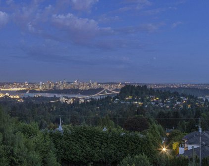 797 Eyremount Drive, West Vancouver
