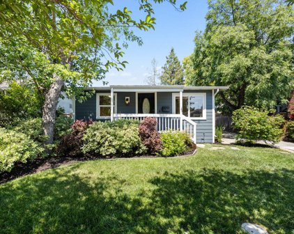 1017 King ST, Redwood City