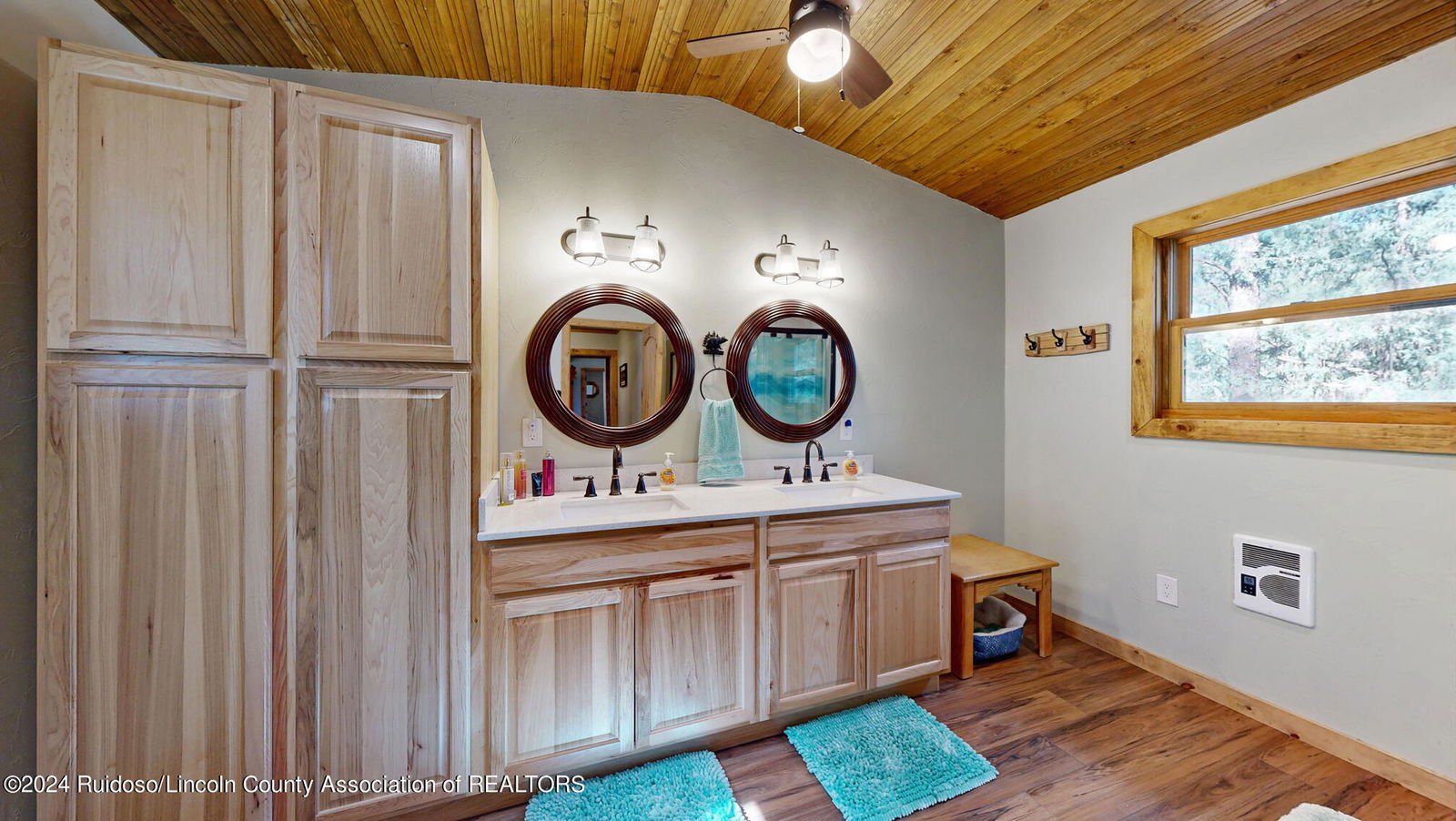 121 Tomahawk Trail, Ruidoso, 88345