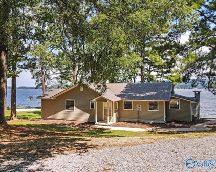 196 Onondaga Circle, Langston