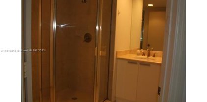 15051 Royal Oaks Ln Unit #603, North Miami Beach