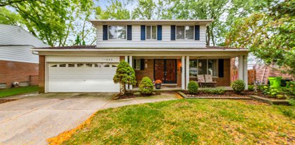 11662 CANTERBURY, Sterling Heights