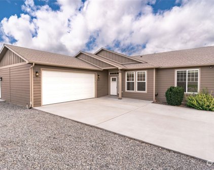 425 S Jarvis Avenue, East Wenatchee