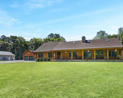 1432 New Bridge Rd, Pocomoke City