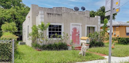 1176 Nw 49th St, Miami