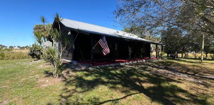 15581 E State Rd 78, Other City - In The State Of Florida