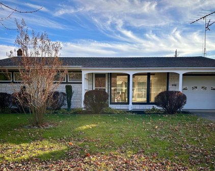 3417 Walnut St, Camp Hill