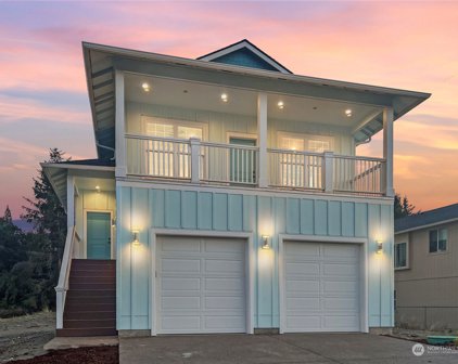 1110 194th Street, Long Beach