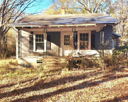 153 Hilltop  Drive, Mooresboro