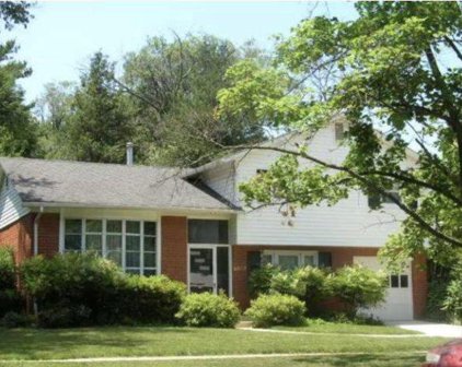 8804 Bradmoor Dr, Bethesda