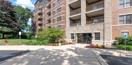 125 Lakeview Drive Unit #312, Bloomingdale