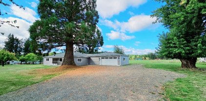 343 Hawkins Road, Winlock