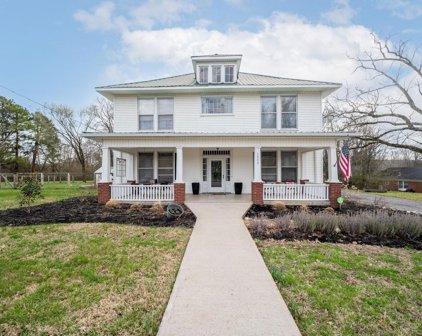 1252 Church St, Christiana