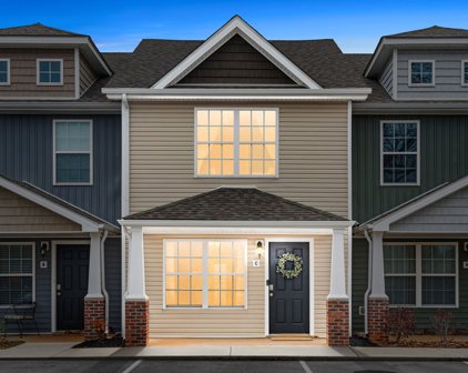 955 Big Sky Dr Unit #C, Clarksville