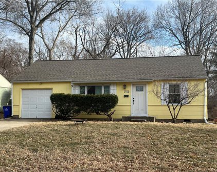7911 W 60th Street, Merriam