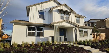2472 Lake Club Drive, Fairfield