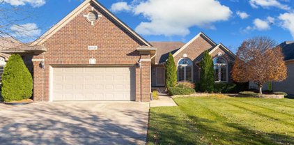 55626 Rhine Ave, Macomb Twp
