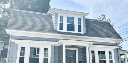 44 Grant Place, Waltham