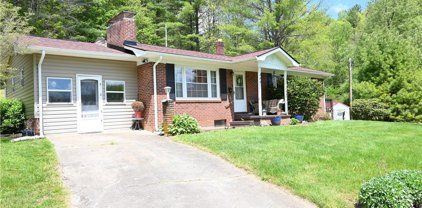 300 East Mill Creek Road, Fleetwood