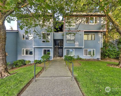 4118 SW 212th Street Unit #C302, Mountlake Terrace