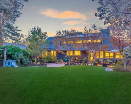 233 Oak Knoll Loop, Walnut Creek