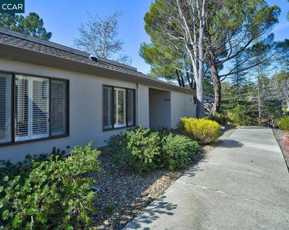 1149 Singingwood Ct. Unit #4, Walnut Creek