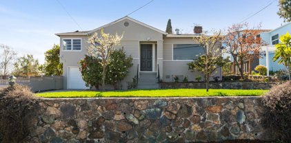 56 Alameda De Las Pulgas, Redwood City
