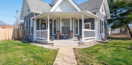 1010 E Washington, Martinsville