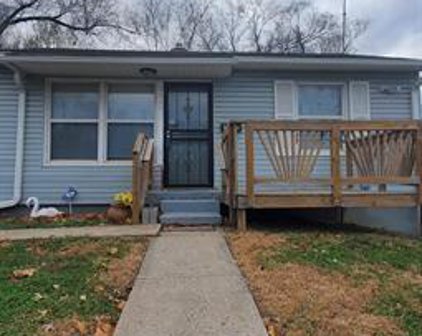 3742 Myrtle Avenue, Kansas City