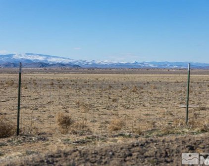 39 N Bybee Lane, Yerington
