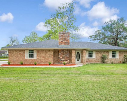 6518 Bryan Road, Jones Creek