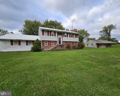 273 Protectory Rd, Abbottstown