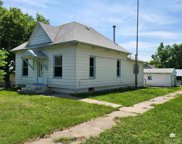 307 W 7th, Woodbine image