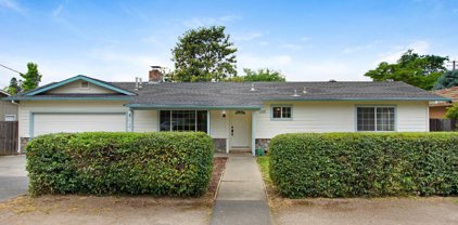 358 Lake Street, Sonoma