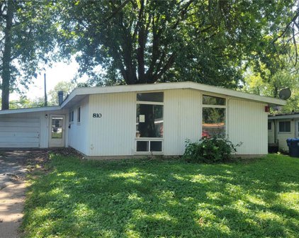 810 Pebble  Lane, Florissant