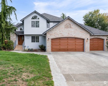 4002 Hollywood Drive NE, Olympia