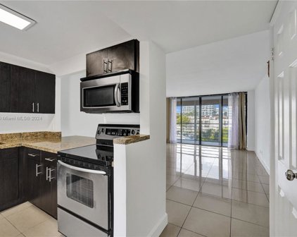 20500 W Country Club Dr Unit #503, Aventura