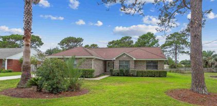 1945 Sparrow Ln, Navarre
