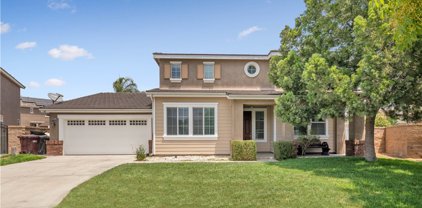 6820 Red Cardinal Court, Eastvale