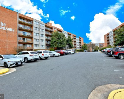 5851 Quantrell Ave Unit #109, Alexandria
