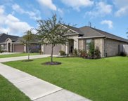 7442 Water Glen Lane, Manvel image