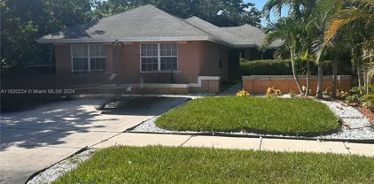 165 Sw 5th Ct, Deerfield Beach