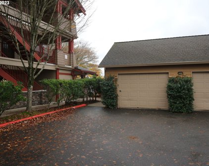 9817 NE IRVING ST Unit #208, Portland