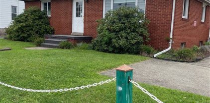 2822 Ligonier Street, Latrobe