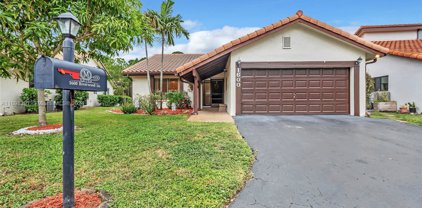 1600 Riverwood Ln, Coral Springs