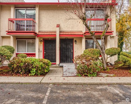 328 9th Avenue SE Unit #A-1, Puyallup