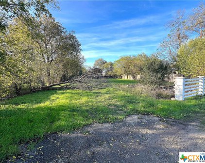 1009 N Old Highway 81, Kyle
